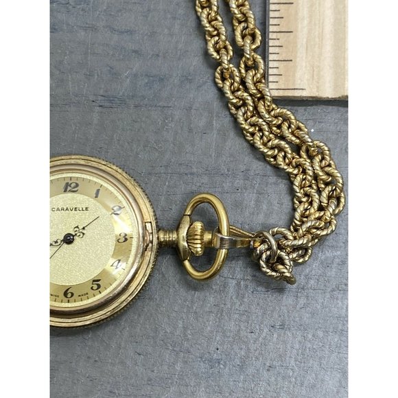 Vintage Caravelle by Bulova Full Hunter Gold-Toned 17J Jewel Ladies Pocket Watch - Picture 2 of 8